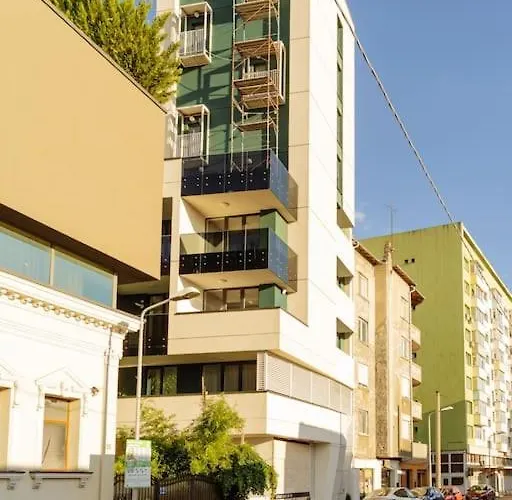 4 - New Building & Parking Bucharest