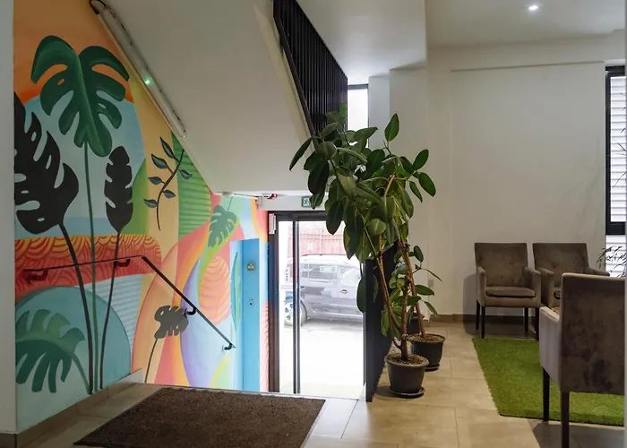 4 - New Building & Parking Apartment *