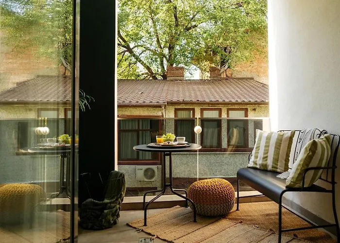 Апартаменти 4 - New Building & Parking Бухарест