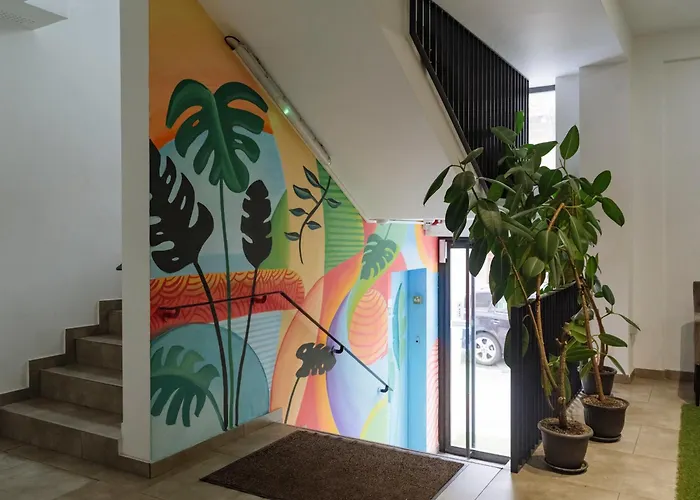 4 - New Building & Parking Апартаменти Бухарест