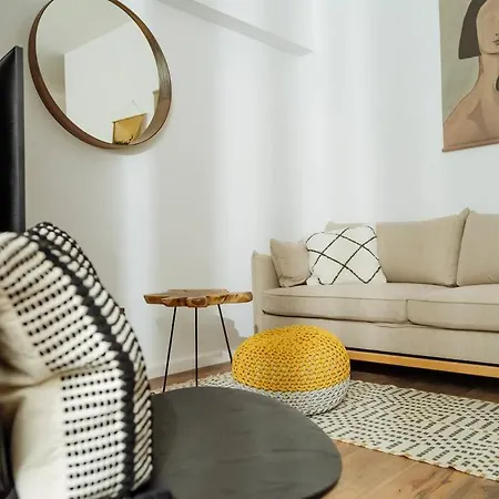 4 - New Building & Parking * Bucarest