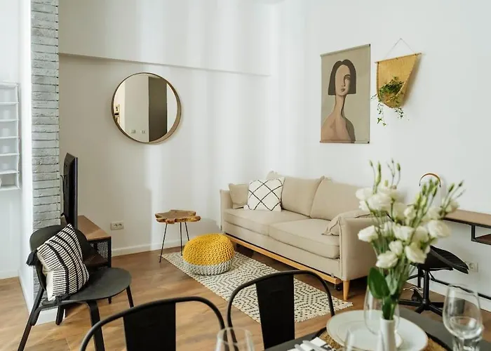 4 - New Building & Parking * 부쿠레슈티